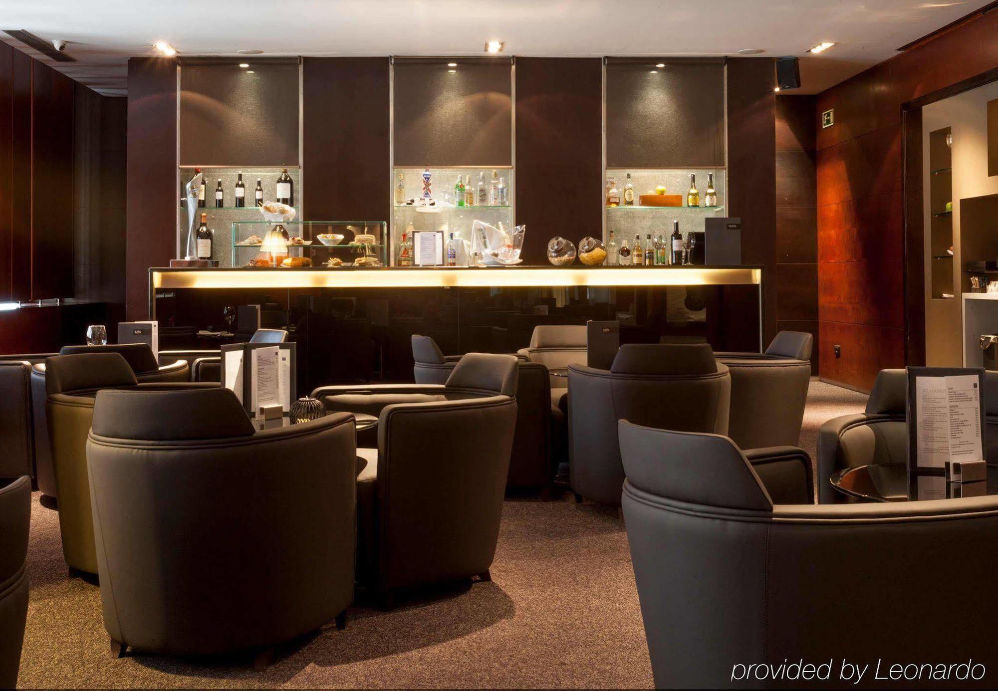 Ac Hotel La Rioja By Marriott Логроньо Экстерьер фото