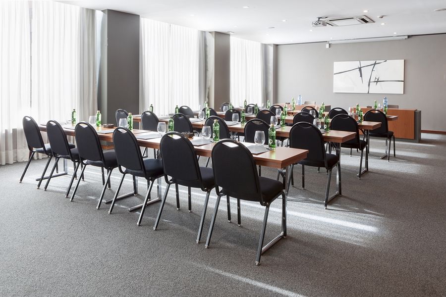 Ac Hotel La Rioja By Marriott Логроньо Экстерьер фото
